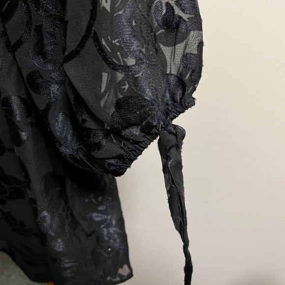 Colleen Lopez MED Black Semi Sheer Burnout Convertible Neck Blouson Top Ties NWT - Picture 9 of 9